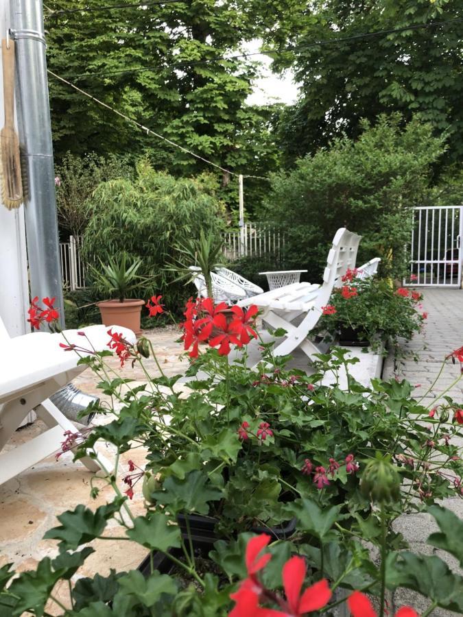 Szem-s Vendégház Balatonszárszó Esterno foto